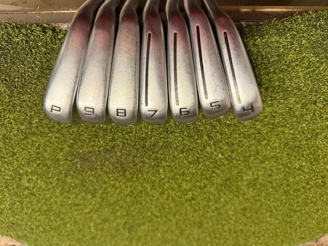 TaylorMade P790 4-PW Iron Set, KBS Tour X-Stiff Flex, RH