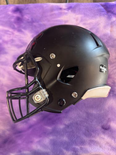 Youth Medium Riddell Speed Icon Helmet (Used)