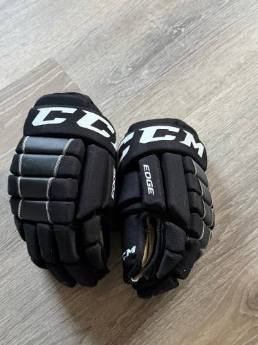 CCM Edge Gloves 12" (Used)