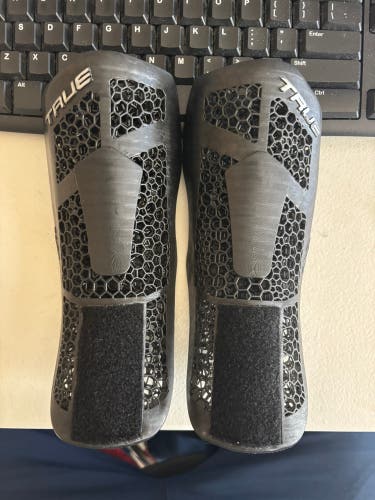 True 3d printed skate tongue set never used size small 4-5