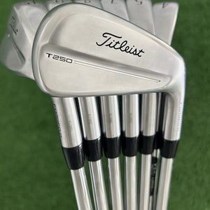 Titleist T250 25 Forged Iron Set 4-P / Dynamic Gold 105 Regular
