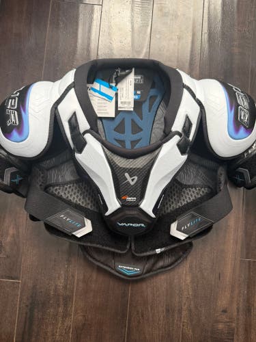 New Bauer Vapor Flylite Shoulder Pads Intermediate Large
