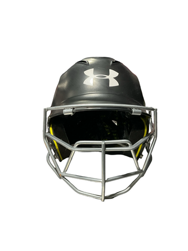 Used Under Armour W/ MASK 6 1/2-7 1/2 Batting Helmet w/Mask Black One Size 11834-S000047595