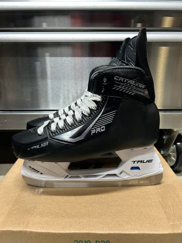 True Catalyst Pro Skate Size 9 NHL Pro Stock 280mm (New)