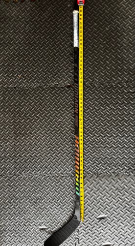 Junior Warrior Super Novium Right Handed Hockey Stick W28M (Used)