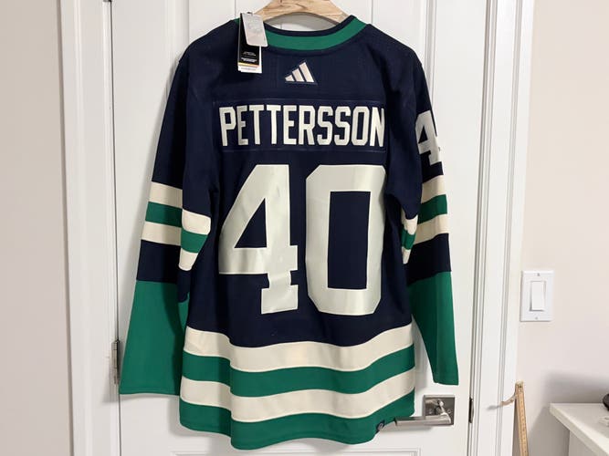 BNWT Authentic Adidas Vancouver Canucks Elias Pettersson Retro Jersey 52 Large
