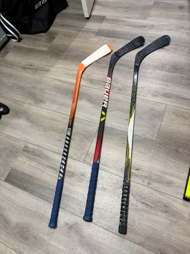 Youth Bauer Vapor Tyke Right Handed Hockey Stick Bundle Less Than 30 Flex (Used)