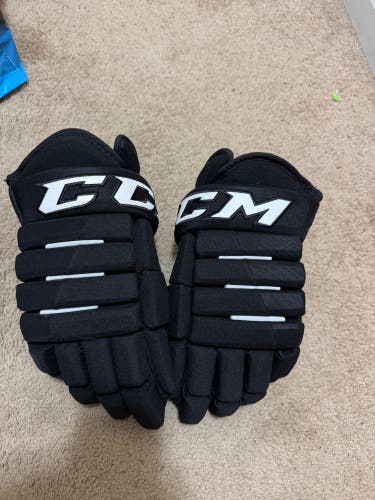 New CCM Tacks 4 Roll Lite hockey Gloves (size 15)