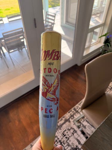 2026 Combat MFG Spec A1 Alloy BBCOR Certified Bat (-3) 29 oz 32" (Used)