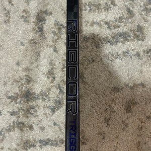 Senior CCM Ribcor Trigger 8 Right Handed Hockey Stick P28 75 Flex (Used)