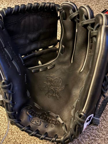 Rawlings Heart of the Hide RH Pitcher's Baseball Glove 12" (New)