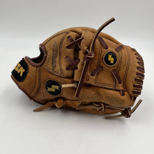 SSK Metal Stars 11.25 Infield Baseball Glove