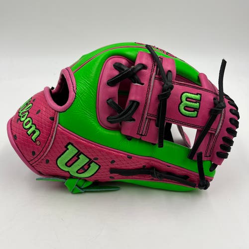 Wilson A2000 1786 11.5 Infield Baseball Glove