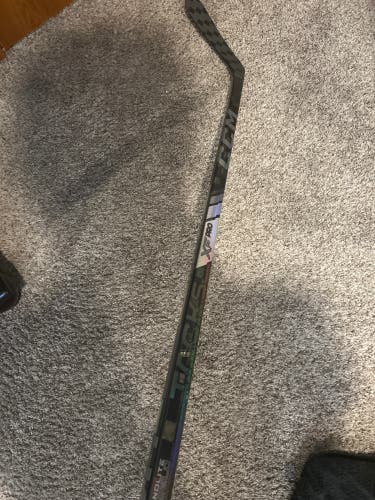Junior CCM Ribcor Trigger 9 Pro Left Hand Hockey Stick P29 40 Flex (Used)