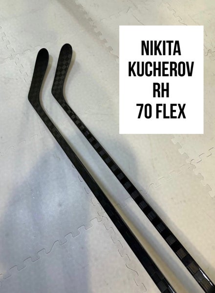 Senior(2x)Right Kucherov 70 Flex Toe Pattern PROBLACKSTOCK Unbranded Pro Stock Hockey Sticks
