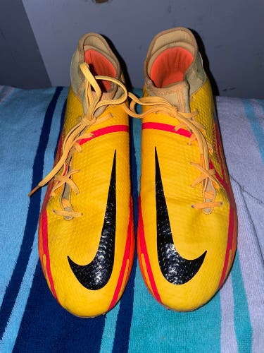 Orange Men's Size M 10.5 (W 11.5) Nike Phantom GT2 Elite FG Molded Cleats Cleats (Used)