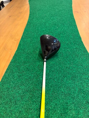 Kids Golf Driver: Paragon Rising Star junior driver designed for children. 5-7 age.