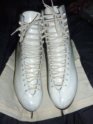 Riedell Vintage SILVER STAR Women's Figure Ice Skates B Adult 6.5 (Used)