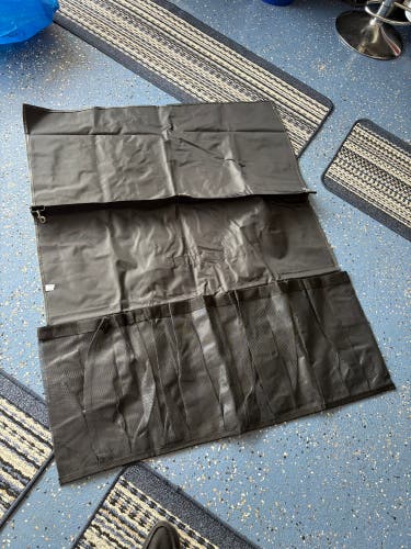 Champro (New) new 12 bat holder on the fense