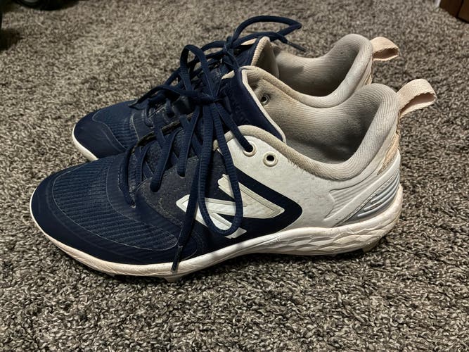 Blue Women's Size M 8.0 (W 9.0) New Balance Mid Top Molded Cleats (Used)