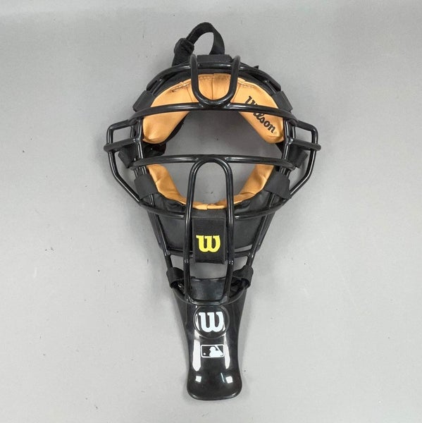 Wilson Dyna-Lite Steel OSFM Adjustable Senior Umpire's Helmet