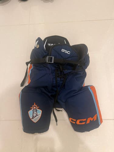 Junior Small  CCM 85C Hockey Pants (Used) Middlesex Islanders