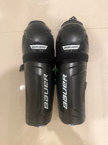 Junior Bauer X Shin Pads 11” never worn