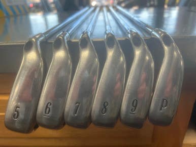 Used Callaway BIG BERTHA Mens Iron Set RH 5I-PW 11497-S000156013