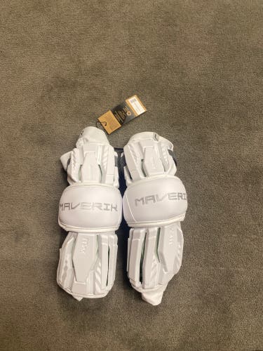 Large Adult Maverik Max Arm Pads (New)