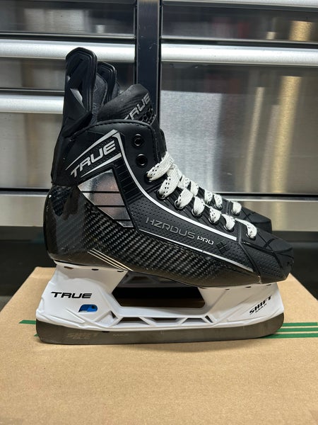 True HZRDUS Pro Skate Size 5 Regular Width (Like New) NCAA Prostock