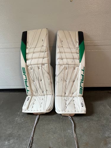34" 2024 True Catalyst PX3 Goalie Leg Pads Pro Stock (Used)