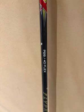 Youth Bauer Flypro Left Hand Hockey Stick P28 40 Flex (New)