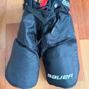 Junior Medium Bauer Lil Sport Hockey Pants (Used)