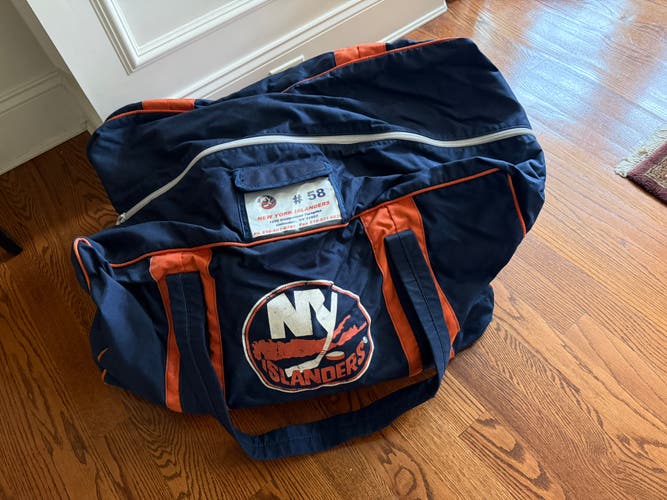 New York Islanders Pro Stock Equipment JRZ Bag (Used)