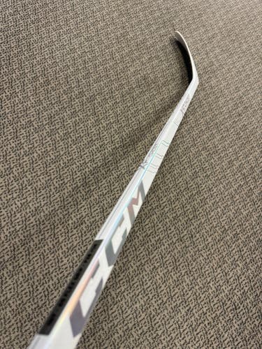 Intermediate CCM XF Ghost Right Handed Hockey Stick P28+1/4 65 Flex (New)