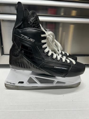 True Custom SVH Pro Skate Size 10 Regular Width (New) NHL Prostock