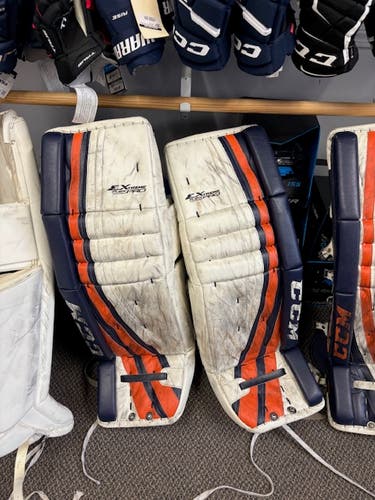 35" +1 CCM Extreme Flex Pro Goalie Leg Pads Pro Stock (Used)