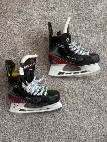 Bauer Vapor X2.9 Ice Hockey Skates – Senior Size 6 / Fit 1 – Like New (only worn 1 time)