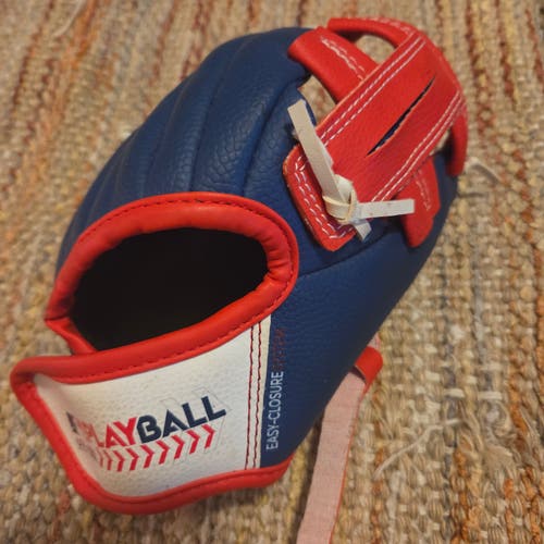 Franklin RH Play Ball Air Tech Performance Designed Baseball Glove 8.5"