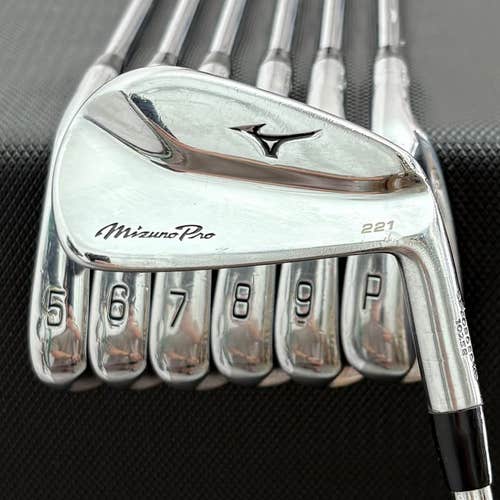 MIZUNO PRO 221 IRON SET 4-P