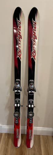 Mens Freestyle Skis - 158 CM - ROSSIGNOL FREESTYLE POWAIR Salomon S810 Bindings