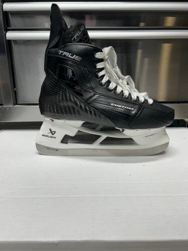 True Custom SVH Pro Skate Size 9 Regular Width (New) Prostock