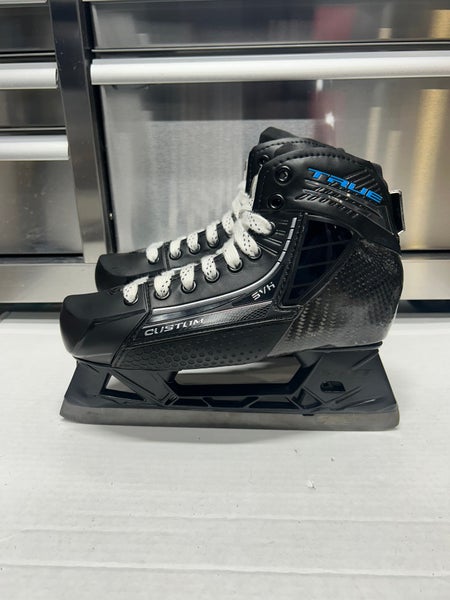True Custom SVH Pro Goalie Skate Size 6 Regular Width (Like New) NCAA (W)