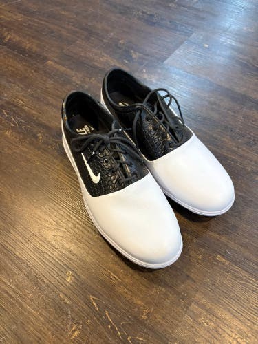 Men's Size M 12.0 (W 13.0) Nike Golf Shoes (Used)
