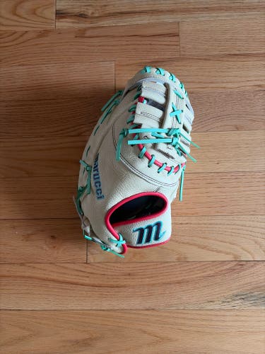 Marucci Acadia RHT First Base Baseball Glove 12.5"