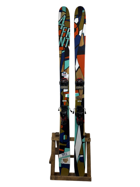 172cm 4FRNT Madonna Skis w/ 4FRNT Aaattack 16 Bindings