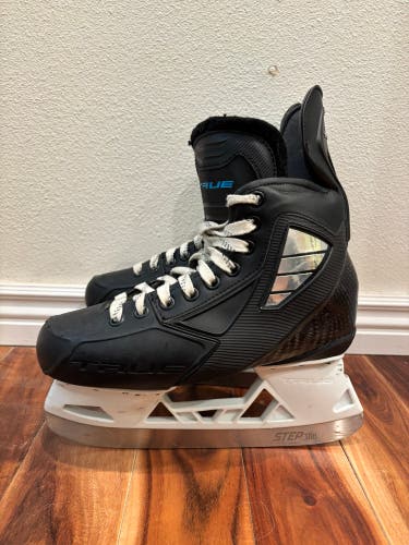 True Pro Custom Hockey Skates Regular Width Pro Stock Size 6 (Used)