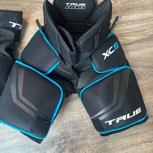 True Xc9 Girdle with Shell / Size Junior Medium  (New)