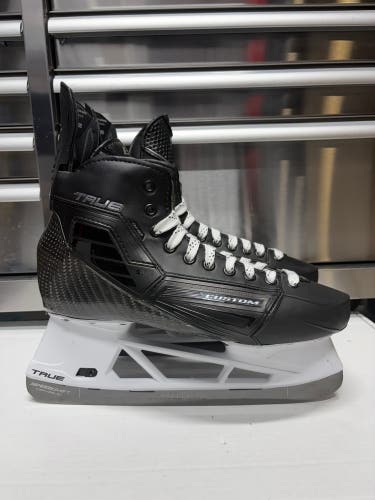 True Custom SVH Pro Skate Size 12 Regular Width (New) NHL Prostock