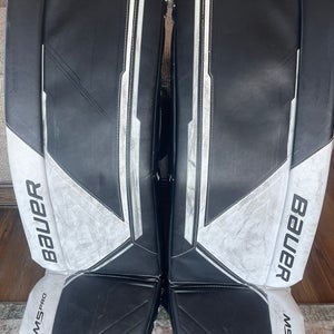 30" 2021 Bauer Supreme M5 Pro Goalie Leg Pads (Used)